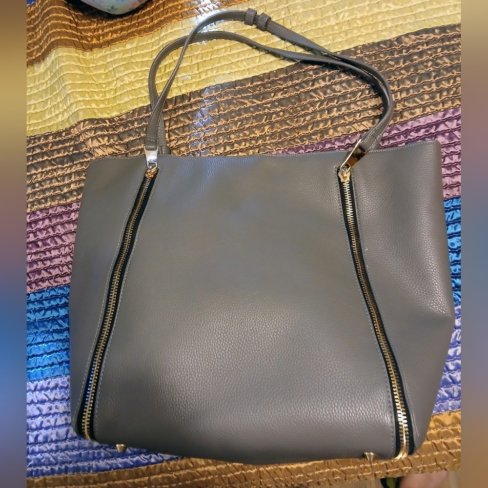 New Womens MYSTIQUE Purse